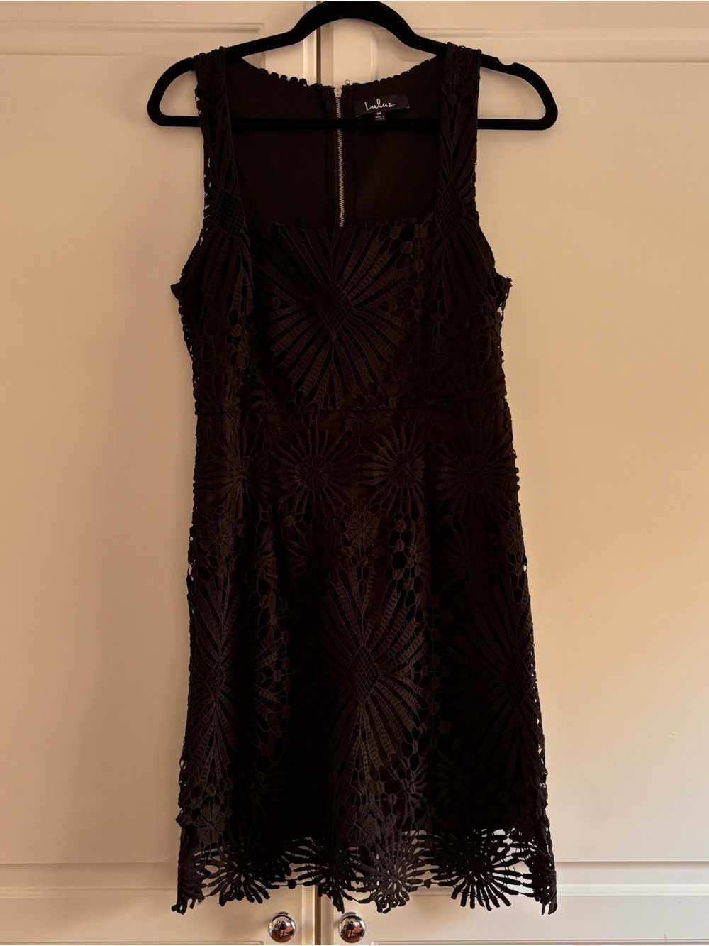 Lulu's Black Sleeveless Lace Mini Dress